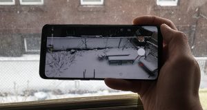 Enable Full Screen Apps on Galaxy S9